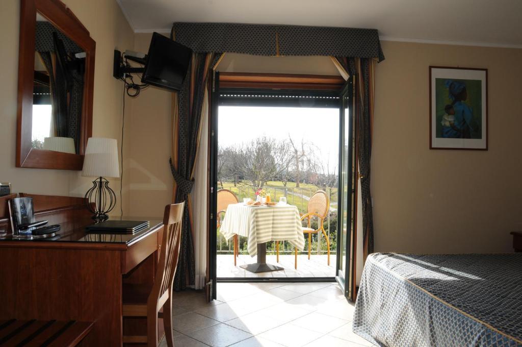 Hotel Barbieri Altomonte Camera foto