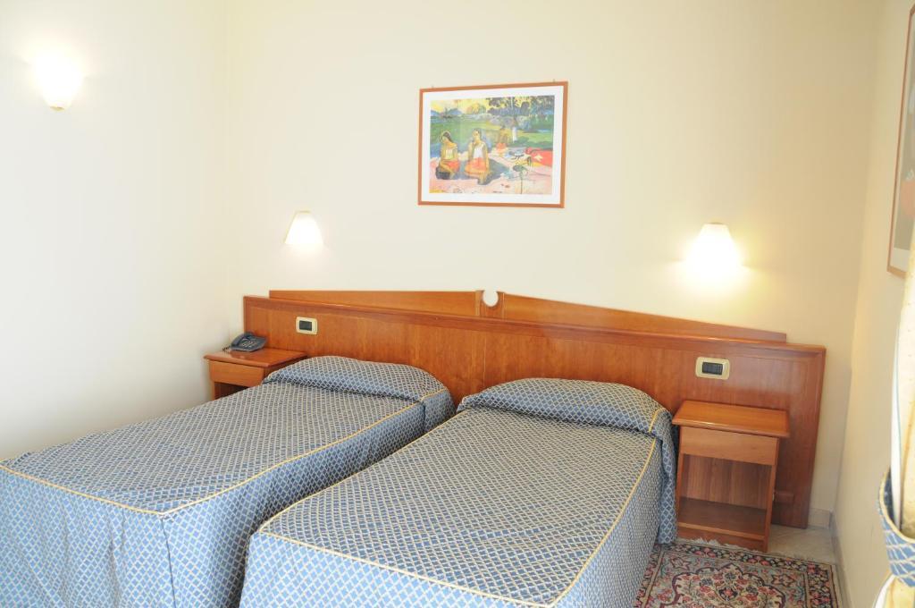 Hotel Barbieri Altomonte Camera foto