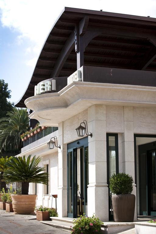 Hotel Barbieri Altomonte Esterno foto
